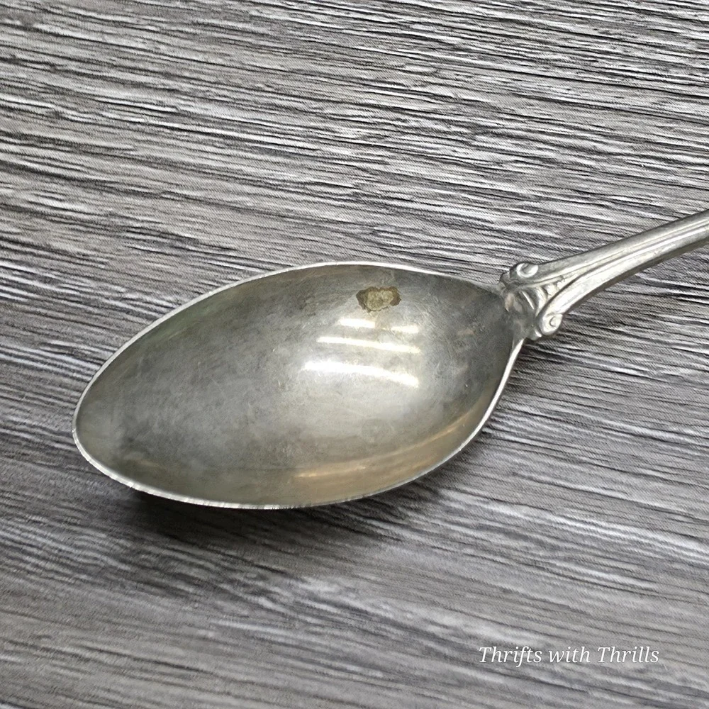9 Collectible Spoon & Fork Bundle - Rogers,‎ Oneida, Rolex, San Francisco,  More